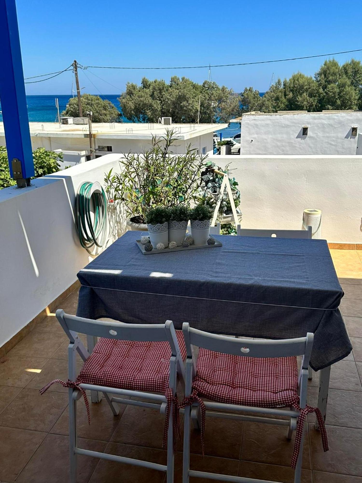 Villa Blue Meadow Livadi  Exterior foto